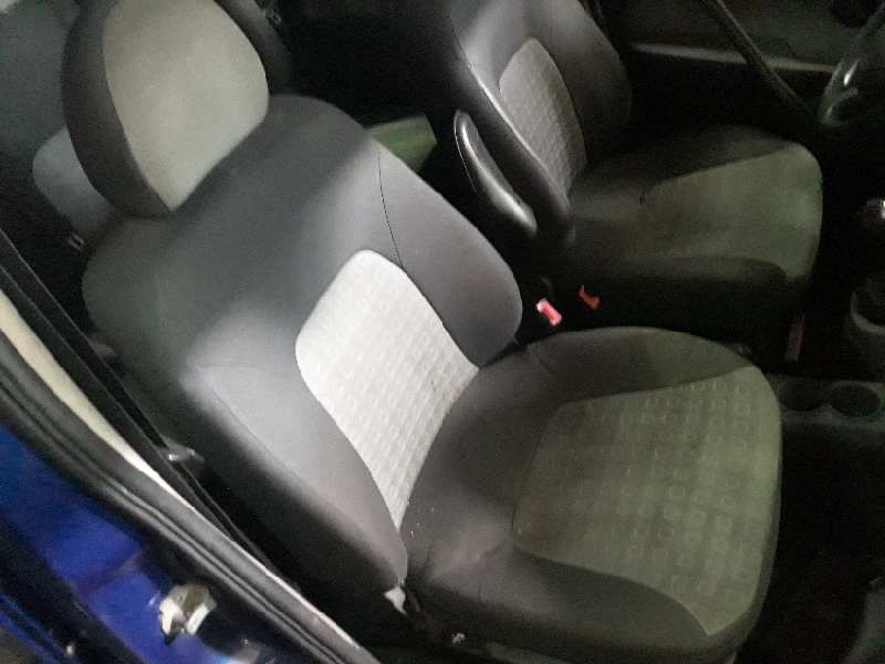 ASIENTO DELANTERO DERECHO