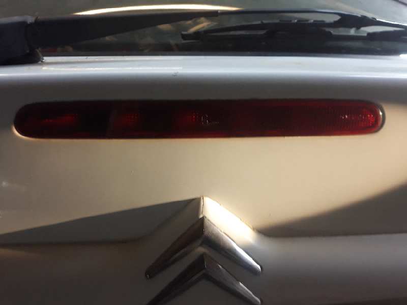 LUZ CENTRAL DE FRENO