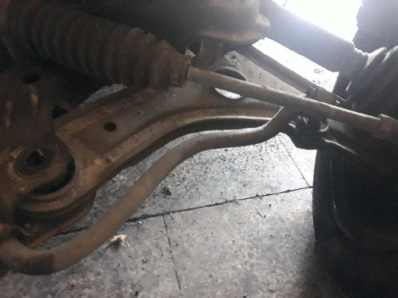 BRAZO SUSPENSION INFERIOR DELANTERO DERECHO