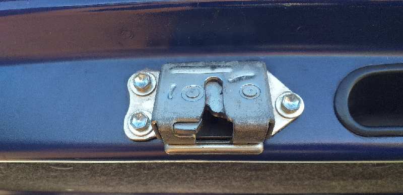 CERRADURA MALETERO - PORTON