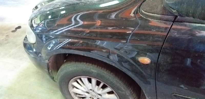 ALETA DELANTERA IZQUIERDA