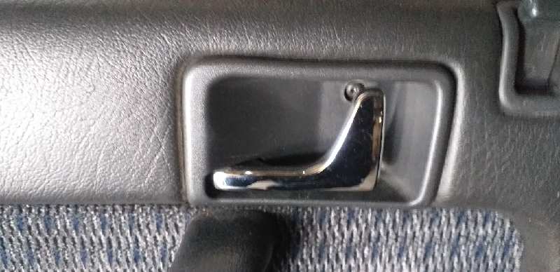 MANETA INTERIOR TRASERA IZQUIERDA