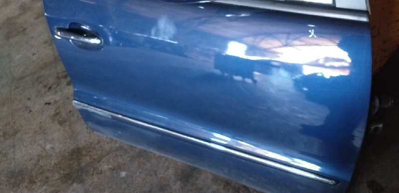 PUERTA DELANTERA DERECHA