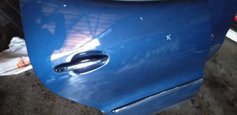 PUERTA TRASERA DERECHA