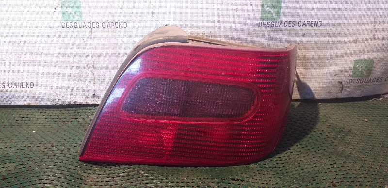 PILOTO TRASERO DERECHO