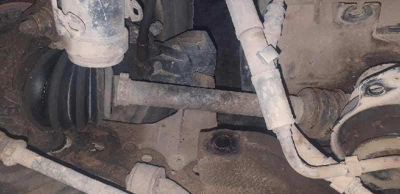 TRANSMISION DELANTERA IZQUIERDA