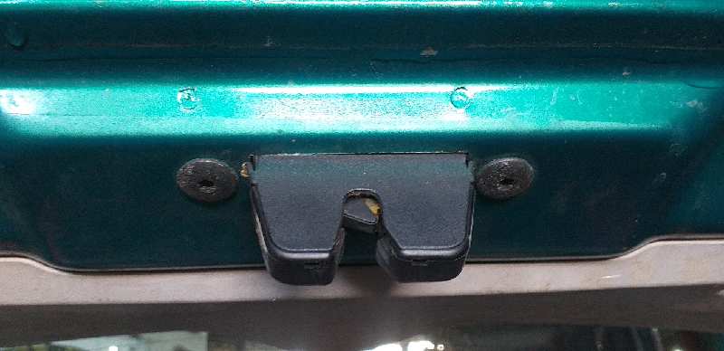 CERRADURA MALETERO - PORTON