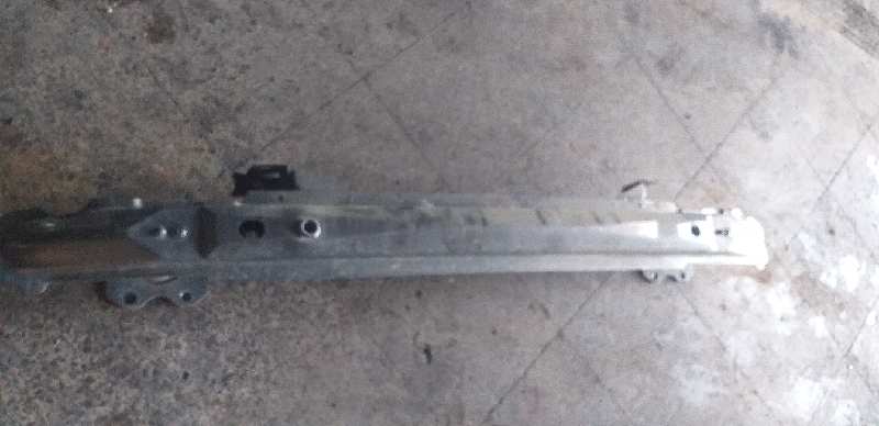 REFUERZO PARAGOLPES DELANTERO