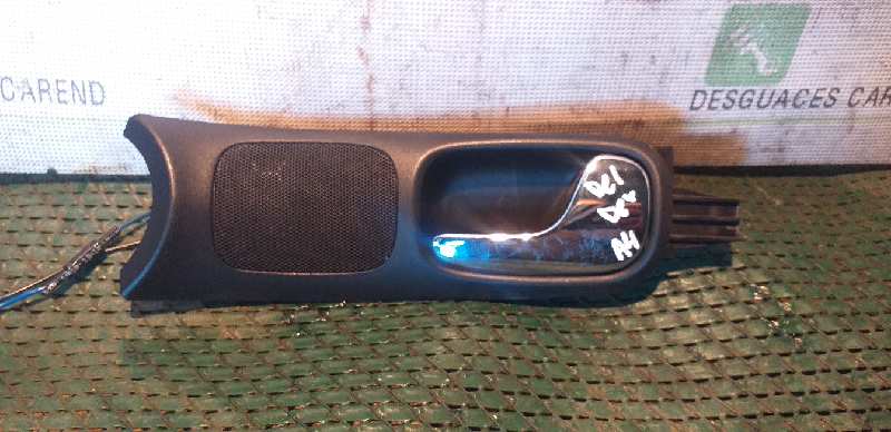 MANETA INTERIOR DELANTERA DERECHA