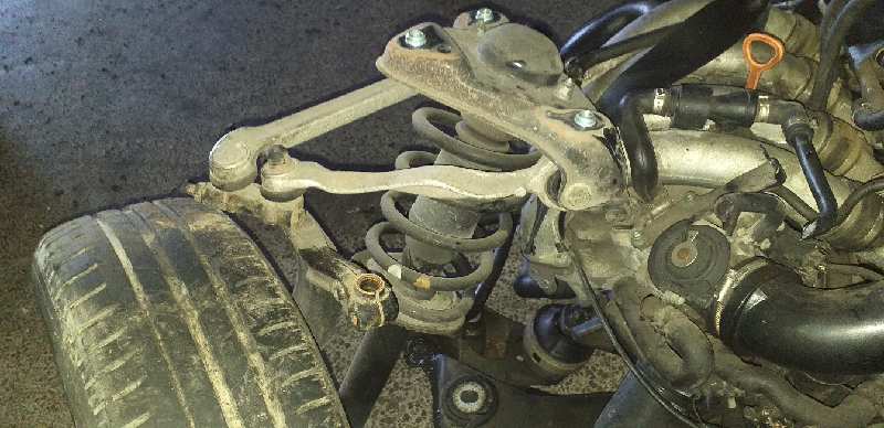 AMORTIGUADOR DELANTERO IZQUIERDO