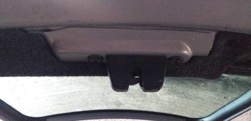 CERRADURA MALETERO - PORTON