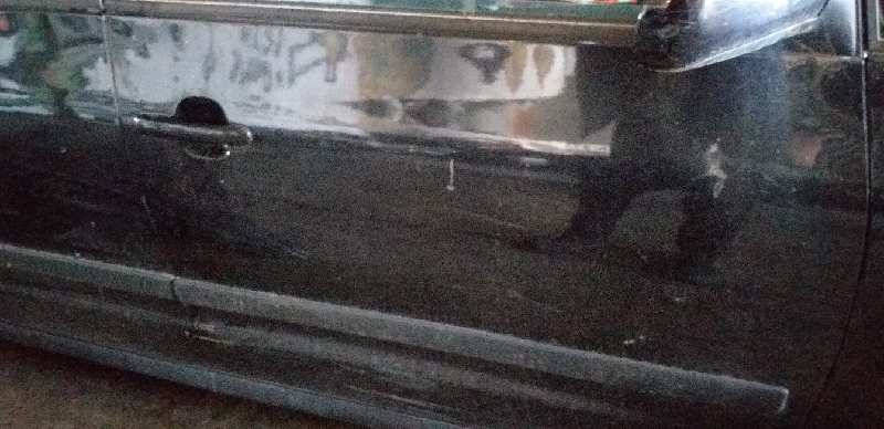 PUERTA DELANTERA DERECHA