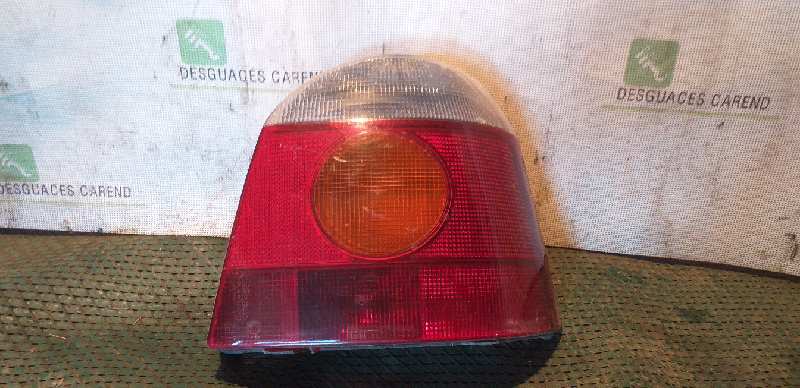 PILOTO TRASERO DERECHO