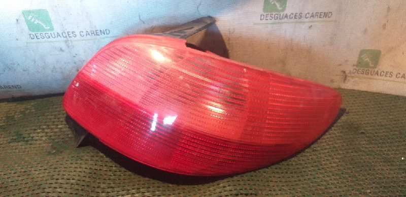 PILOTO TRASERO DERECHO