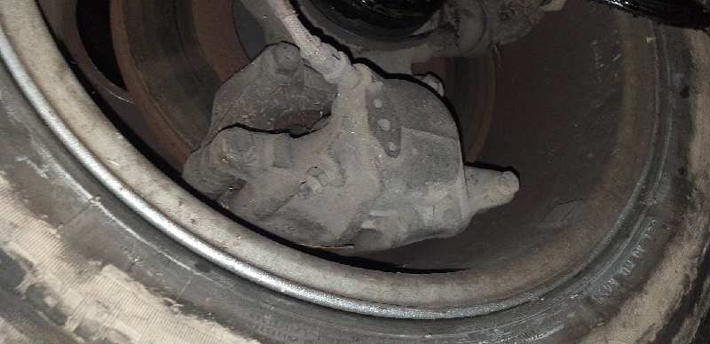 PINZA FRENO DELANTERA DERECHA