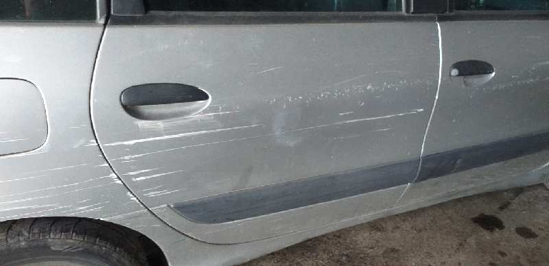 PUERTA TRASERA DERECHA