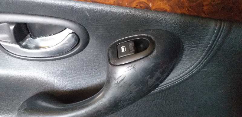 ELEVALUNAS TRASERO IZQUIERDO