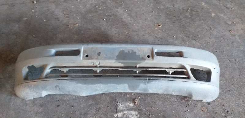 PARAGOLPES DELANTERO