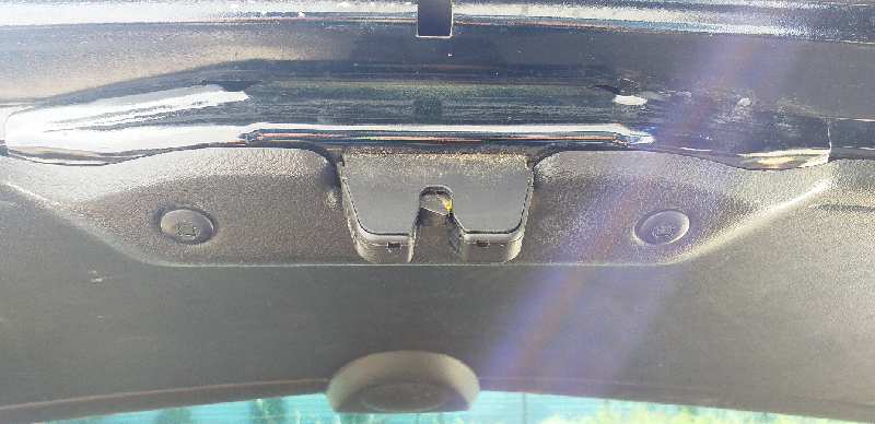 CERRADURA MALETERO - PORTON