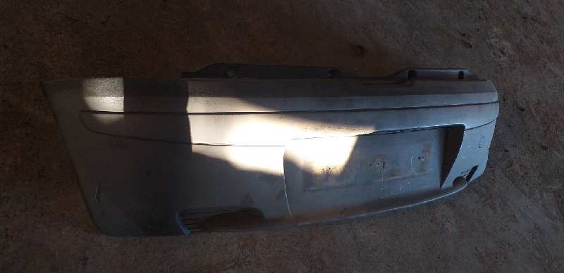 PARAGOLPES TRASERO