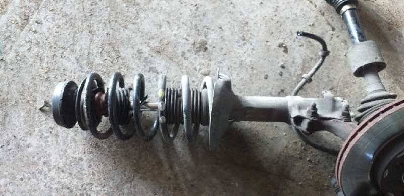 AMORTIGUADOR DELANTERO IZQUIERDO