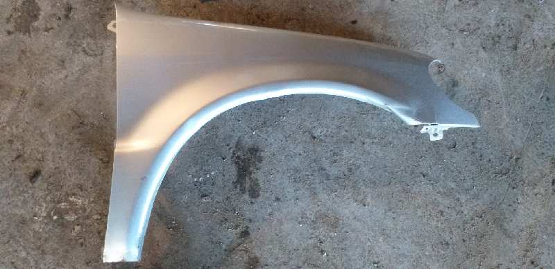 ALETA DELANTERA DERECHA