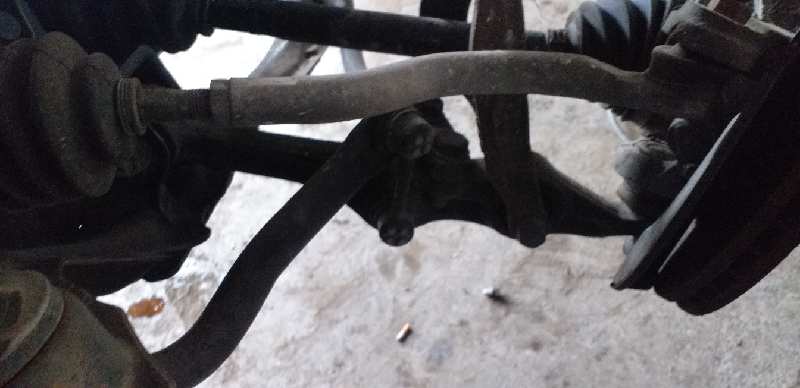 BRAZO SUSPENSION INFERIOR DELANTERO DERECHO