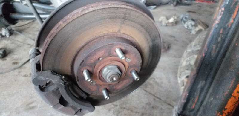 MANGUETA DELANTERA IZQUIERDA HONDA ACCORD BERLINA (CG7-9-CH1-7)