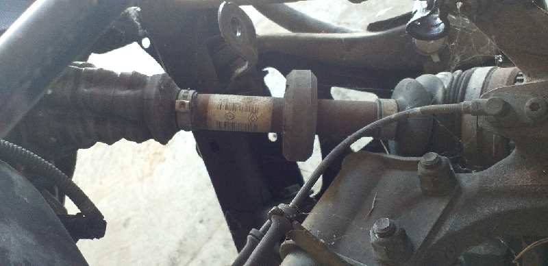 TRANSMISION DELANTERA IZQUIERDA