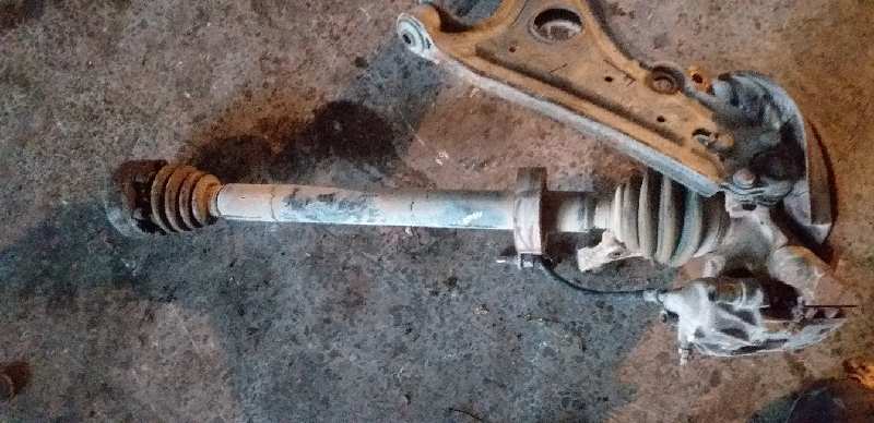 TRANSMISION DELANTERA DERECHA