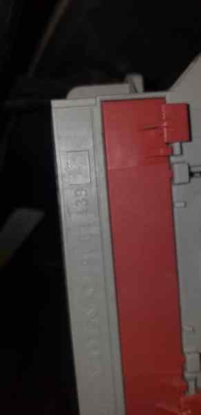 CAJA RELES - FUSIBLES