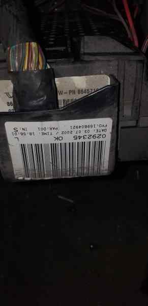 CAJA RELES - FUSIBLES