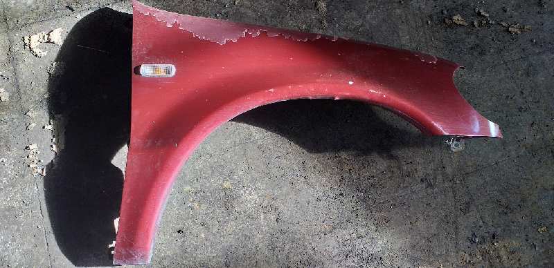 ALETA DELANTERA DERECHA