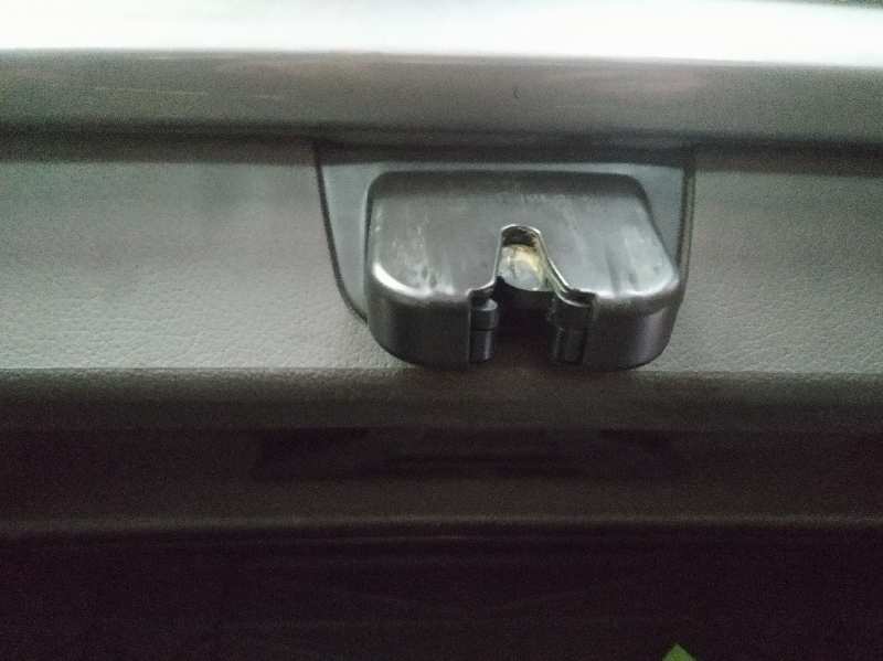 CERRADURA MALETERO - PORTON