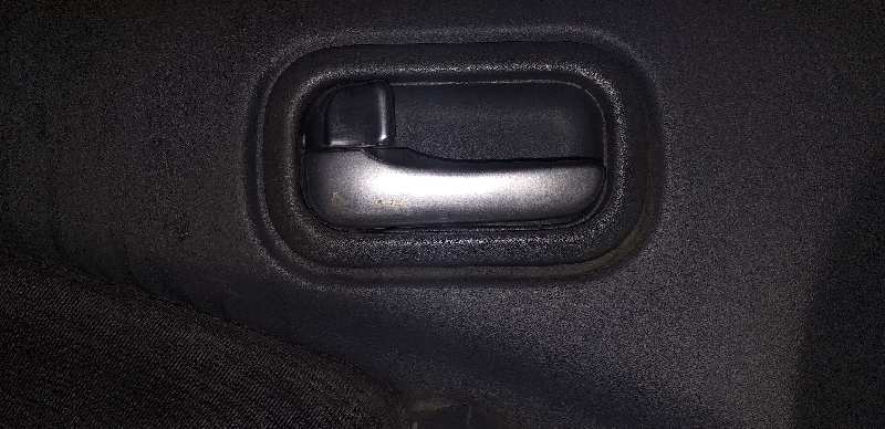 MANETA INTERIOR DELANTERA IZQUIERDA