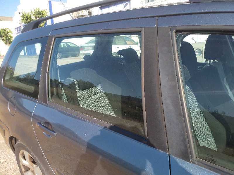 LUNA TRASERA DERECHA