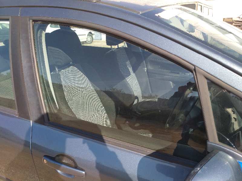 LUNA DELANTERA DERECHA