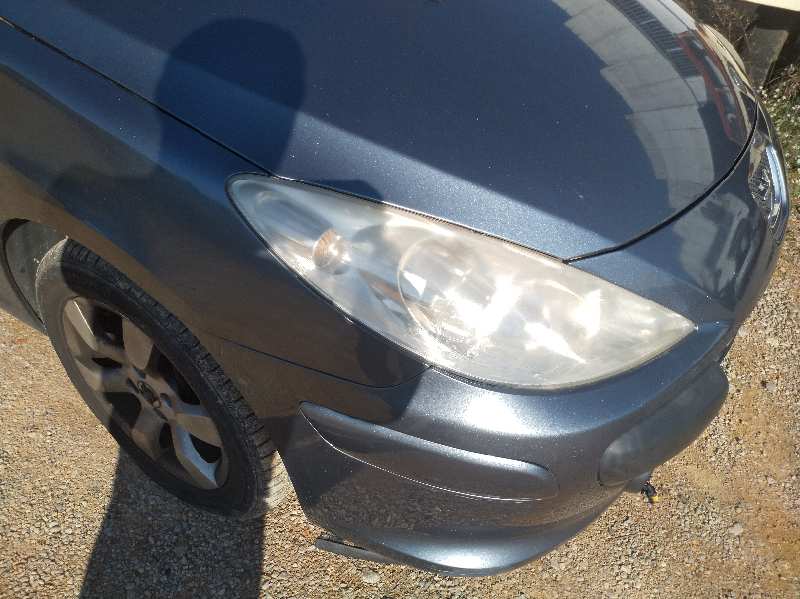 ELEVALUNAS DELANTERO DERECHO