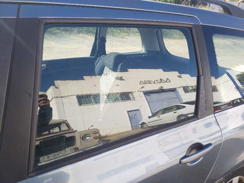 LUNA TRASERA IZQUIERDA