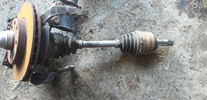 TRANSMISION DELANTERA IZQUIERDA