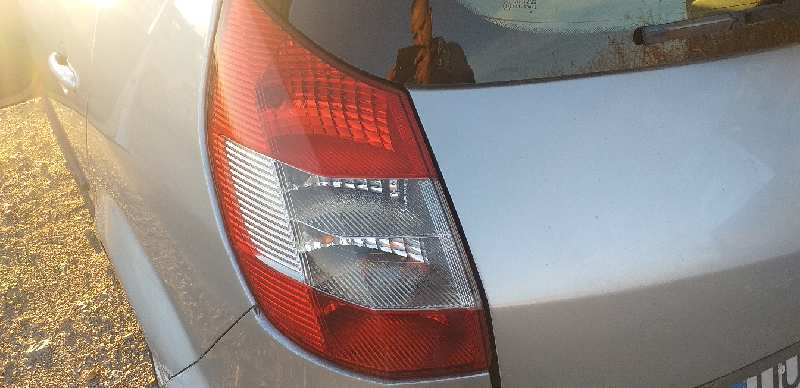 PILOTO TRASERO IZQUIERDO