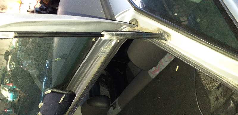 AMORTIGUADORES MALETERO - PORTON