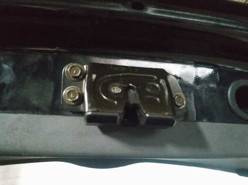 CERRADURA MALETERO - PORTON