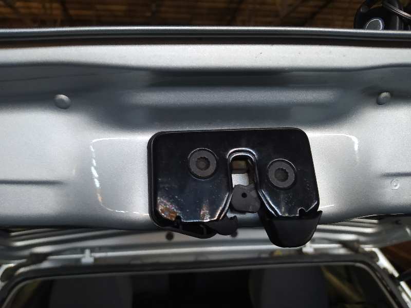 CERRADURA MALETERO - PORTON