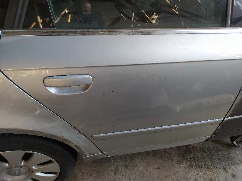 PUERTA TRASERA DERECHA