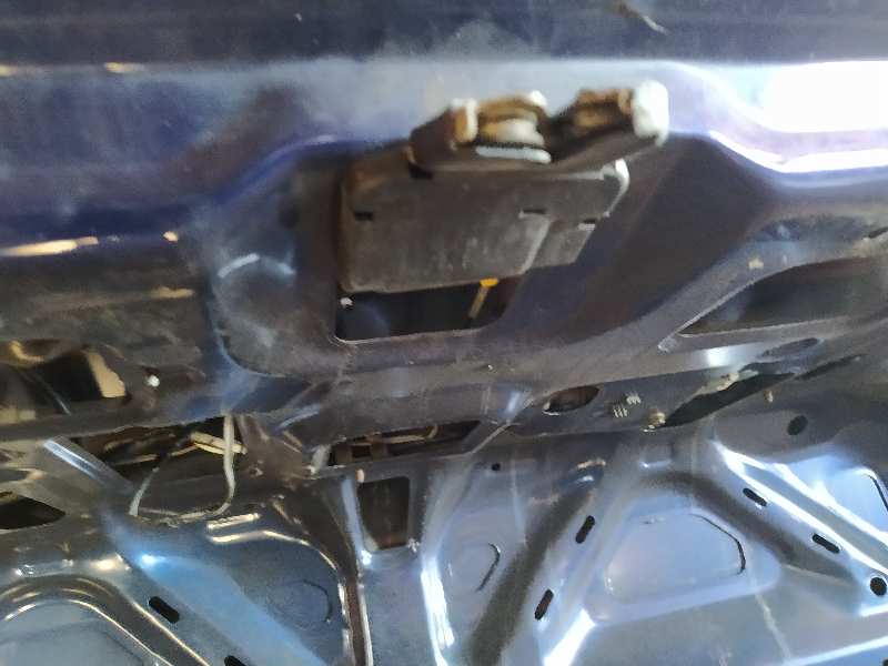 CERRADURA MALETERO - PORTON