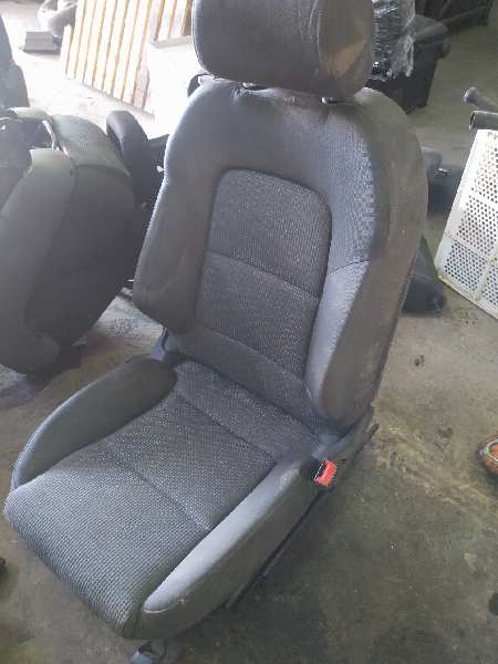 ASIENTO DELANTERO DERECHO