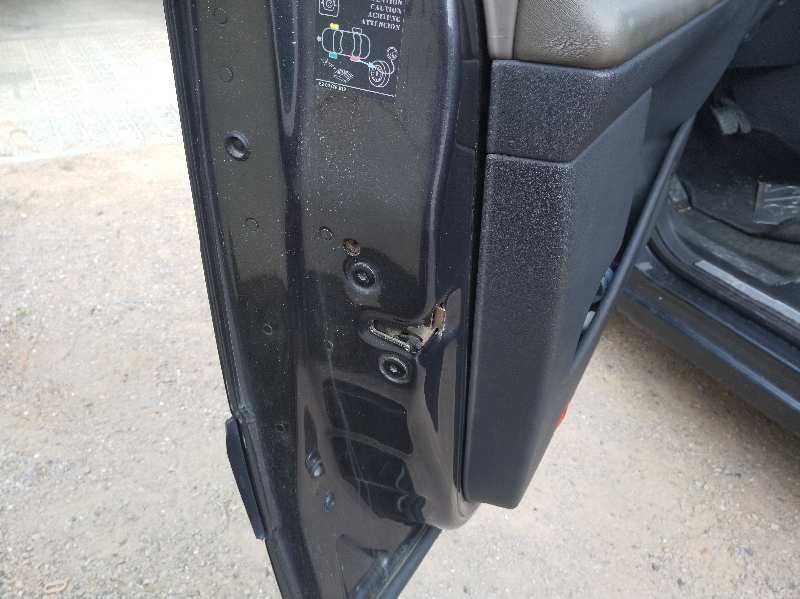 CERRADURA PUERTA TRASERA IZQUIERDA