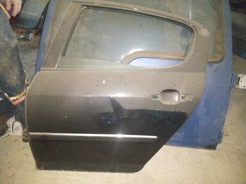 PUERTA TRASERA IZQUIERDA