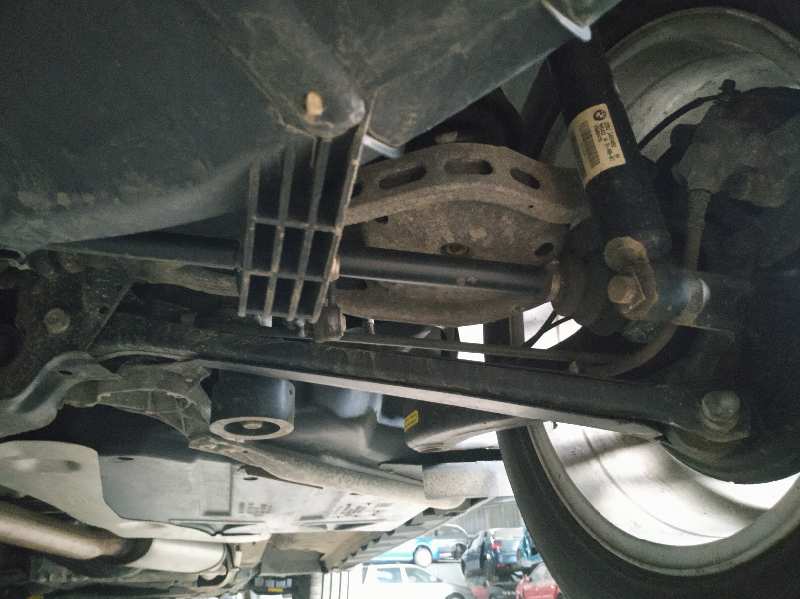 TRANSMISION TRASERA DERECHA